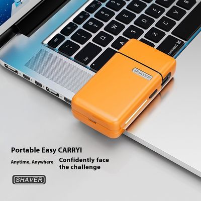 Mini przenośna golarka elektryczna z czasem ładowania 1,5 godziny, darmowe części zamienne i plastikowa obudowa dla mężczyzn