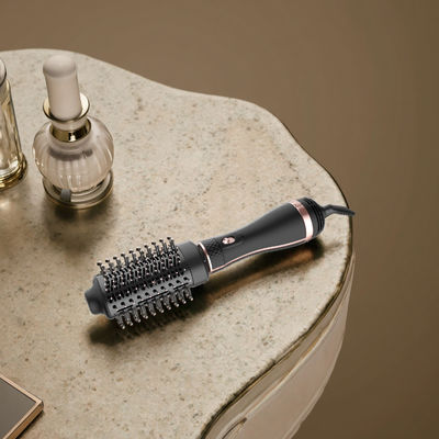Szczotka do suszenia włosów tytanowa 1200W z 3 poziomami temperatury i roczną gwarancją dla stylizacji bez puszenia się włosów