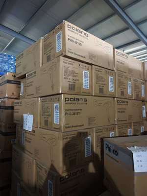 Szczotka do suszenia włosów o mocy 1200W z 3 poziomami temperatury i napięciem 220~240V dla łatwej stylizacji